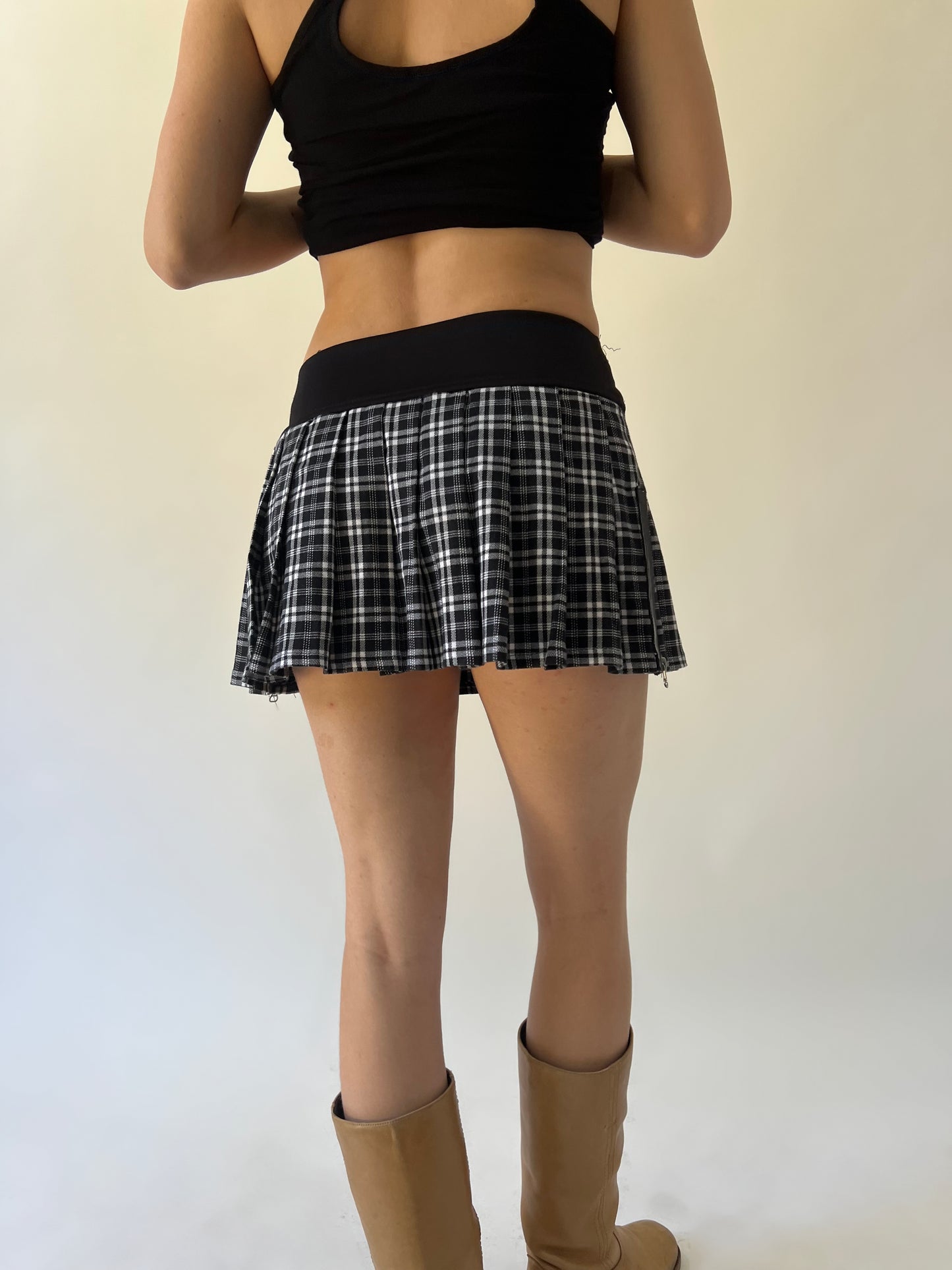back to school drop black and white plaid pleated mini skirt back