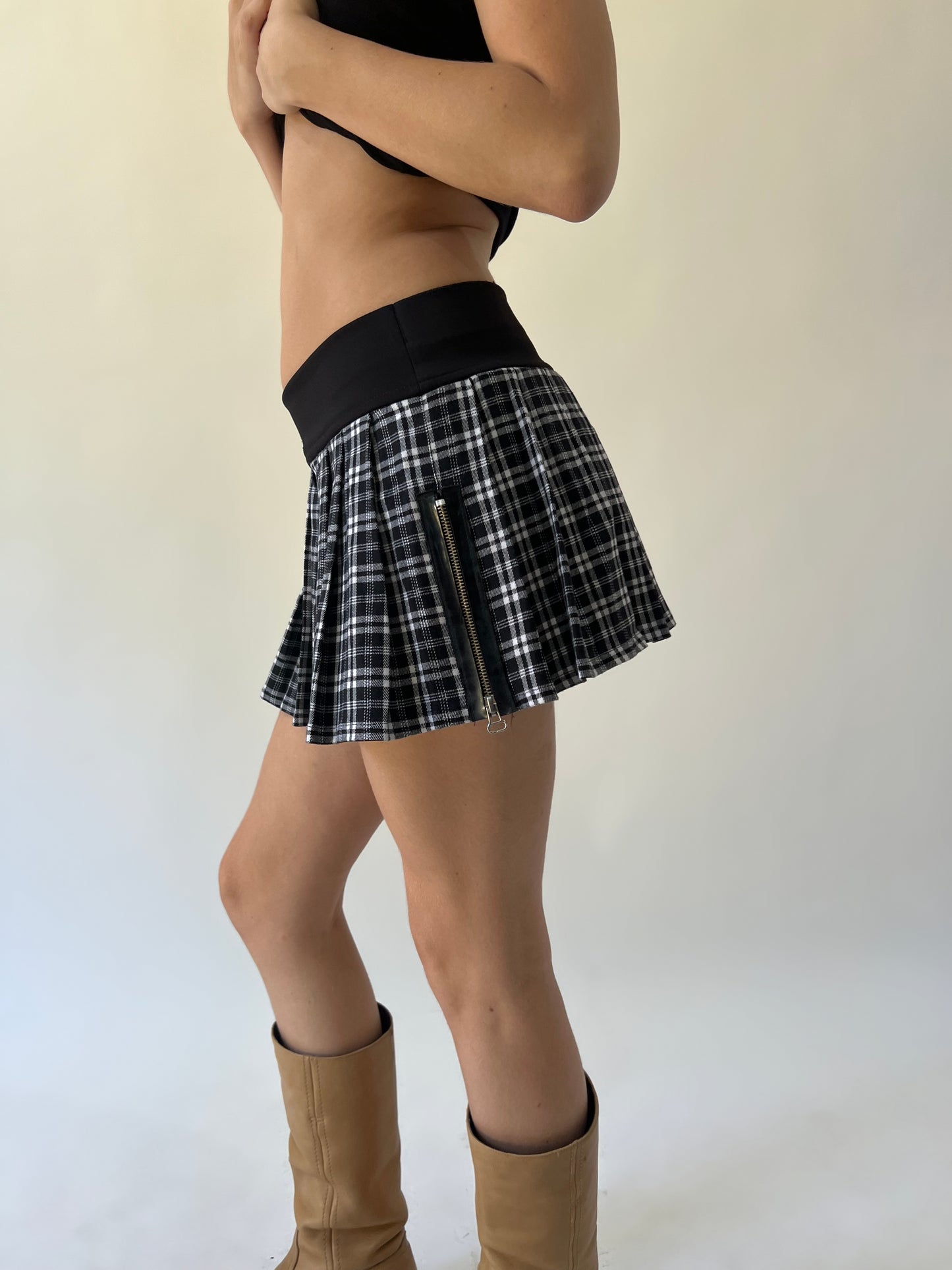 back to school drop black and white plaid pleated mini skirt detail