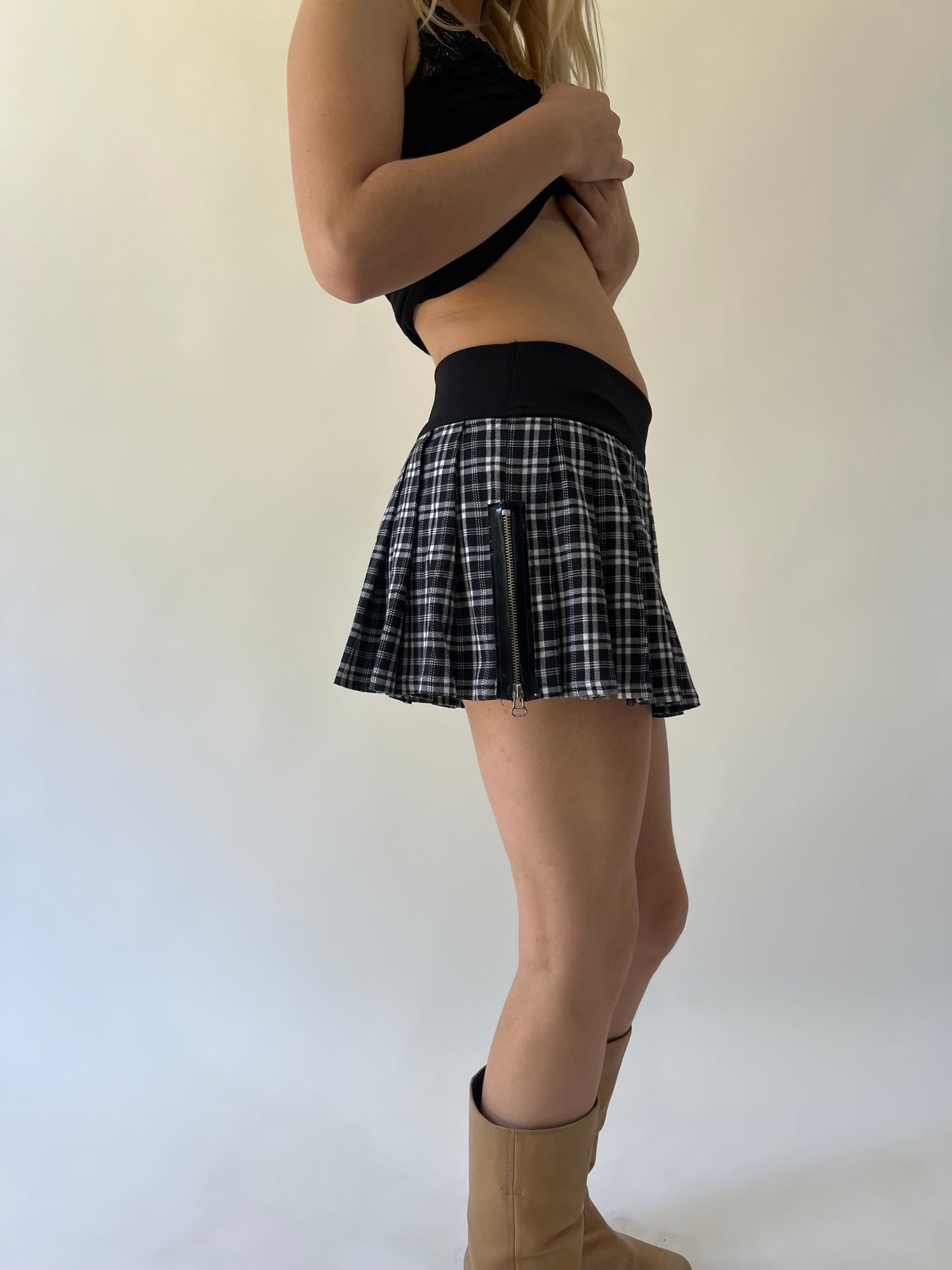 back to school drop black and white plaid pleated mini skirt detail