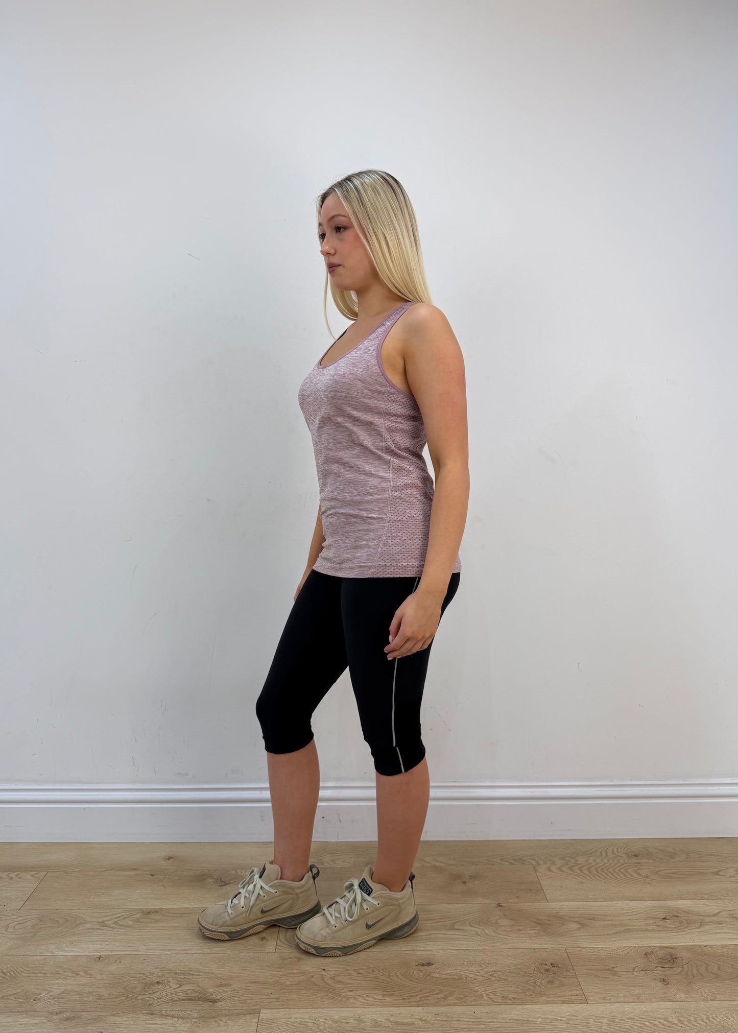 small/medium purple fitted workout top