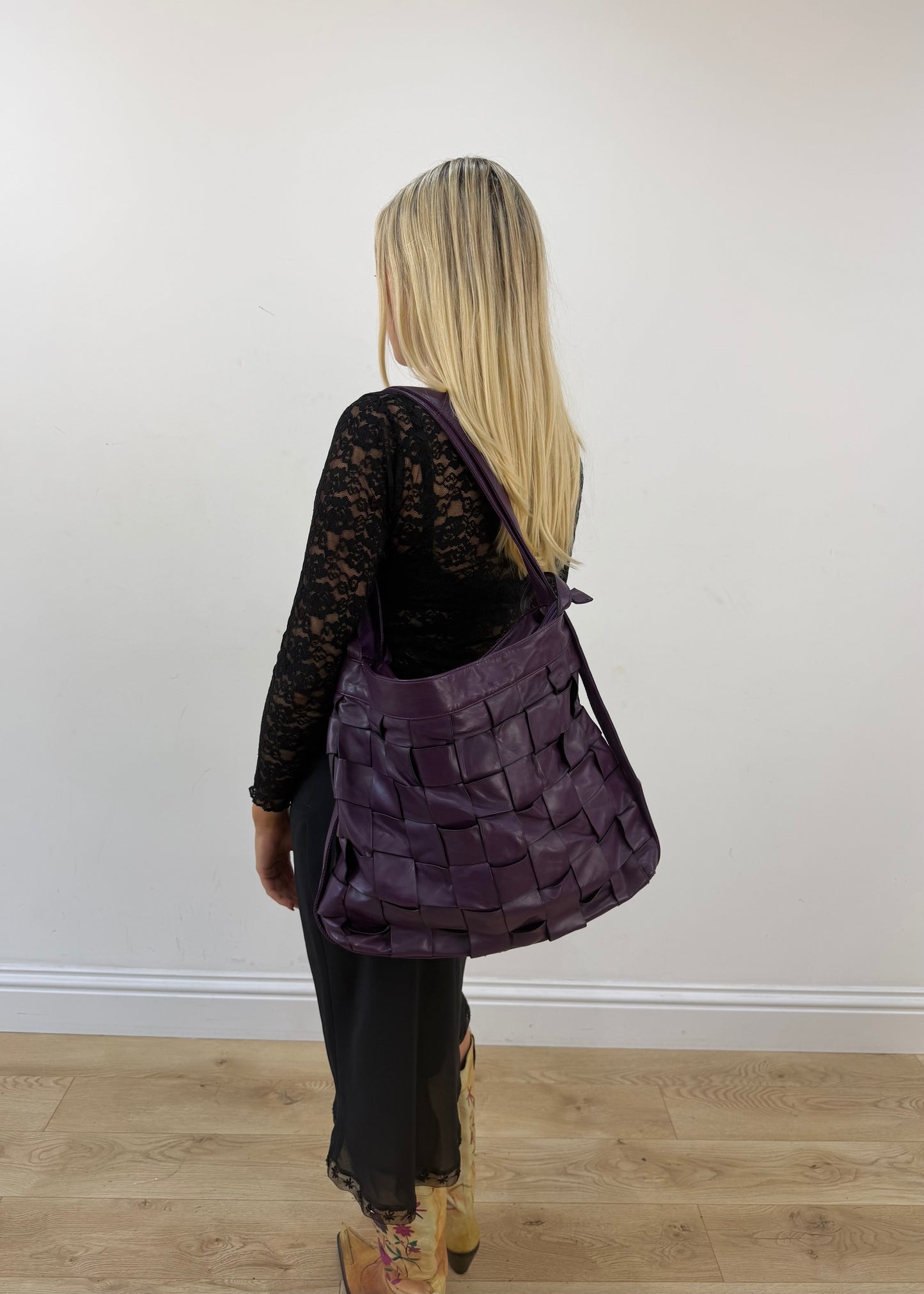 large purple woven leather shoulder bag 5