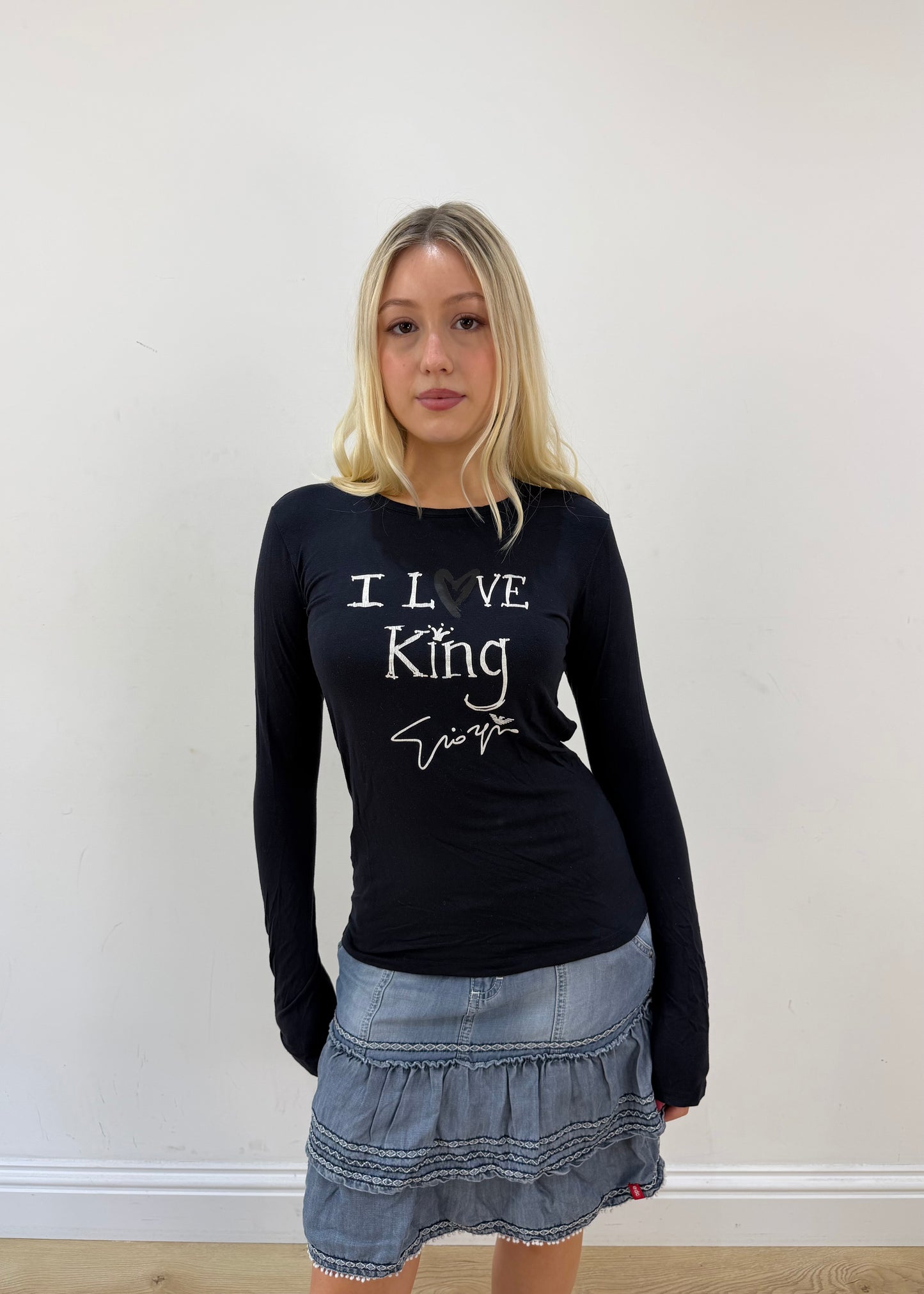 small black armani long sleeve top front detail