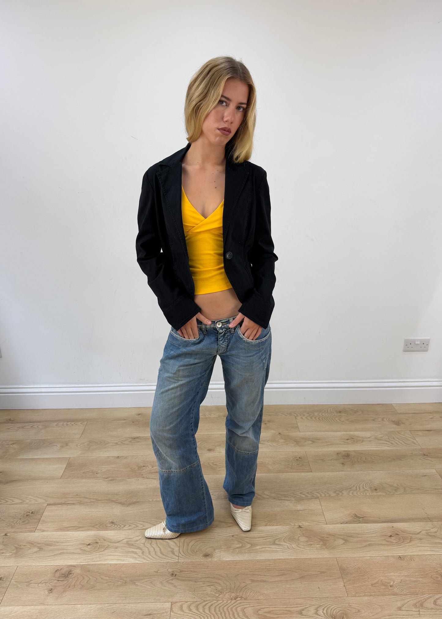 small black benetton fitted blazer image 7