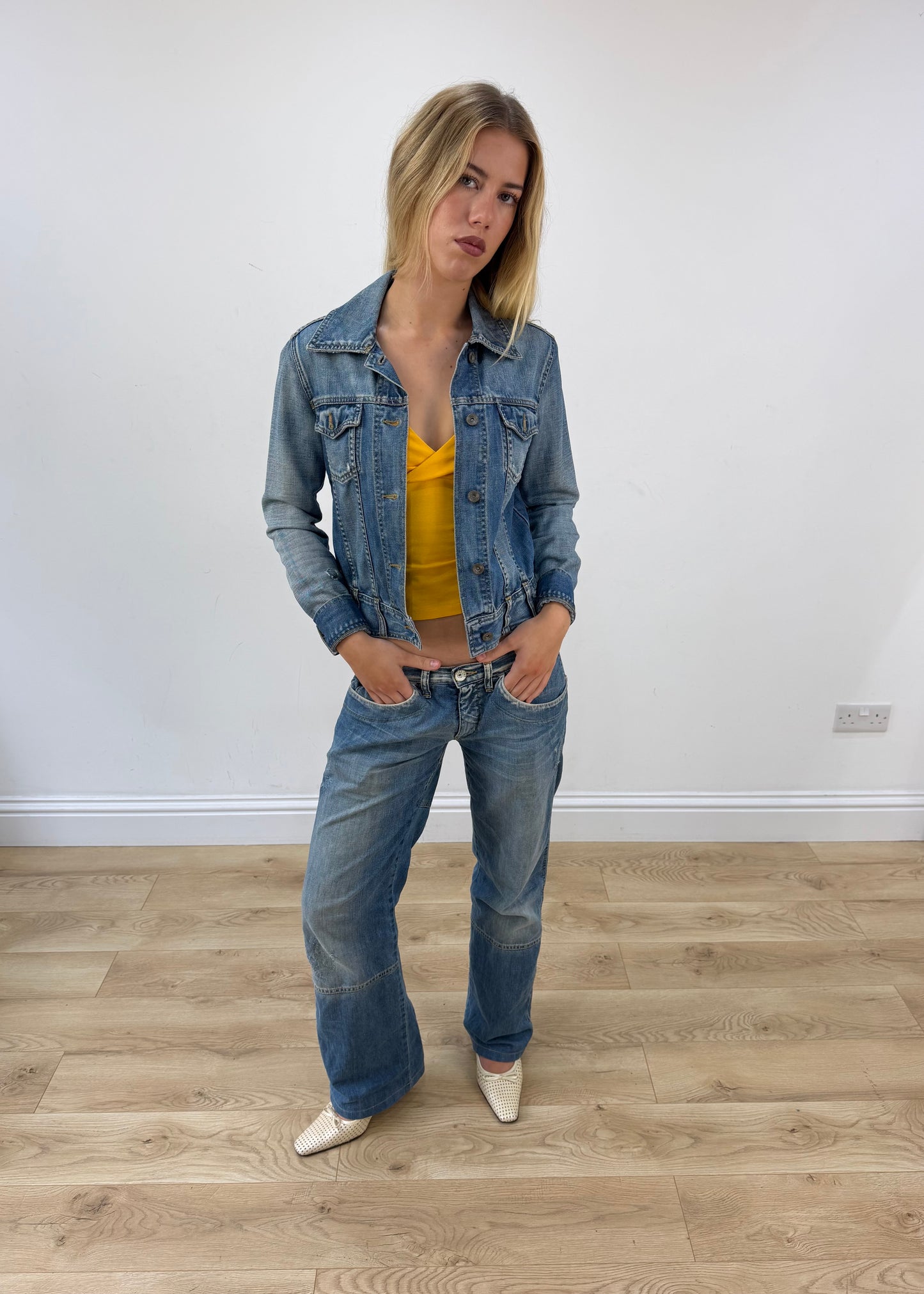 small blue zara fitted denim jacket image 7