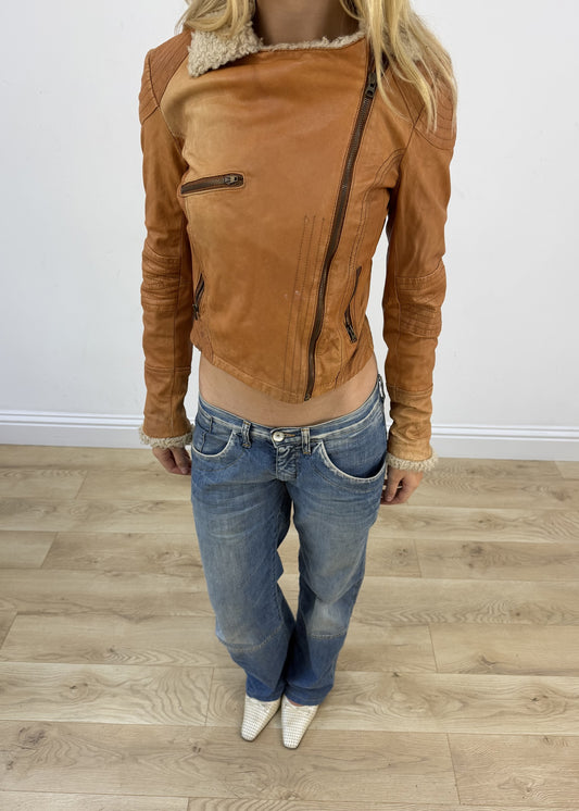 small brown bershka faux leather jacket aesthetic detail