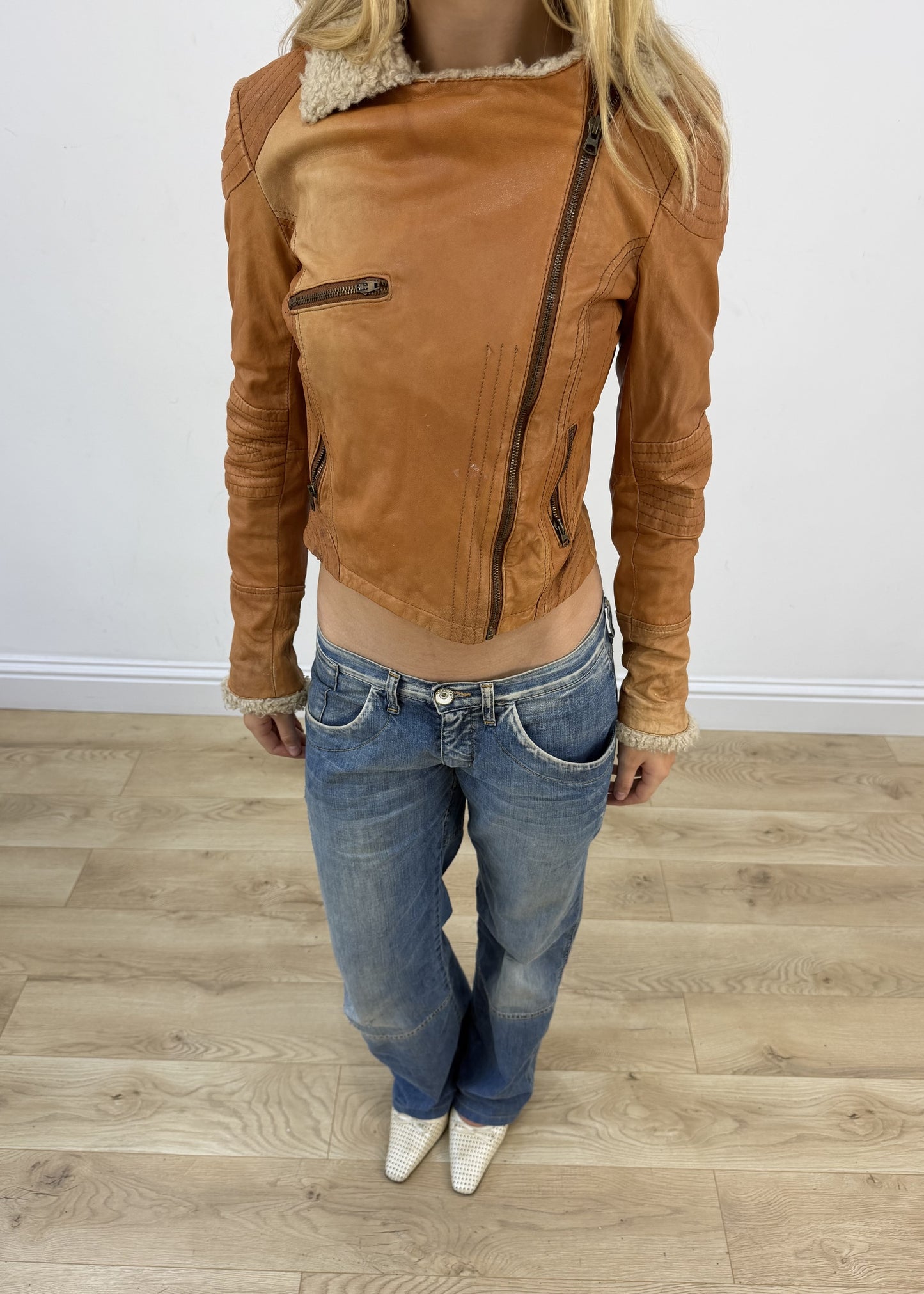 small brown bershka faux leather jacket aesthetic detail