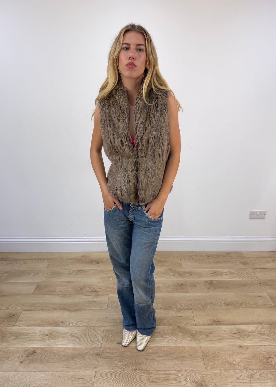 small brown faux fur gilet image 1