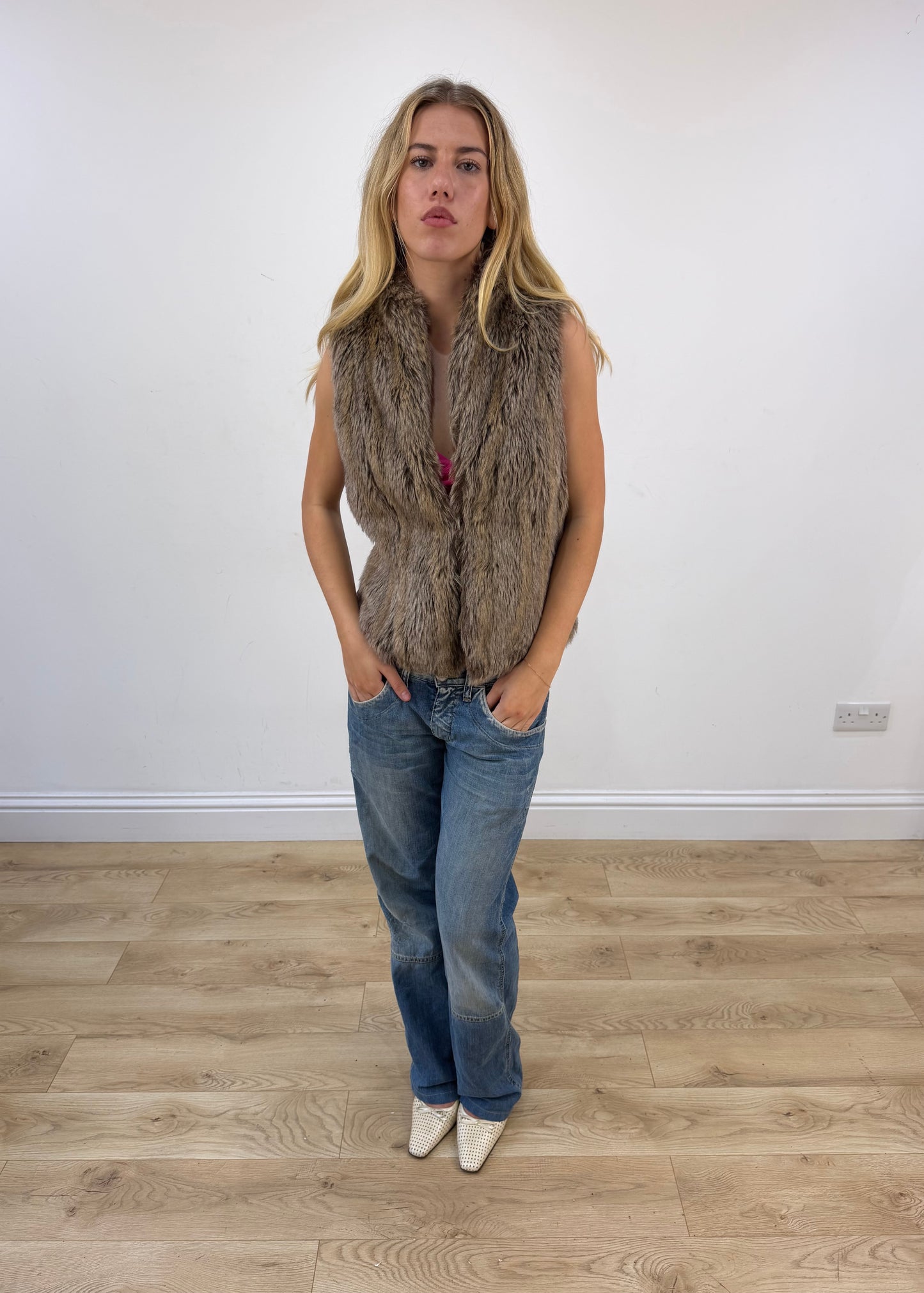 small brown faux fur gilet image 1