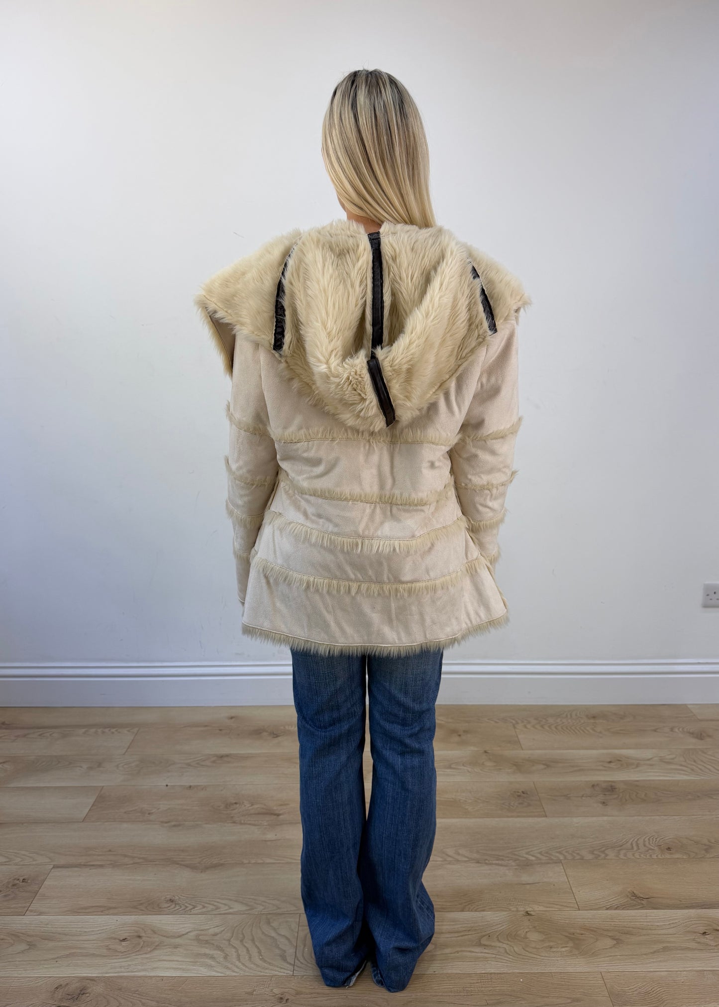 small/medium cream faux fur hooded jacket 6