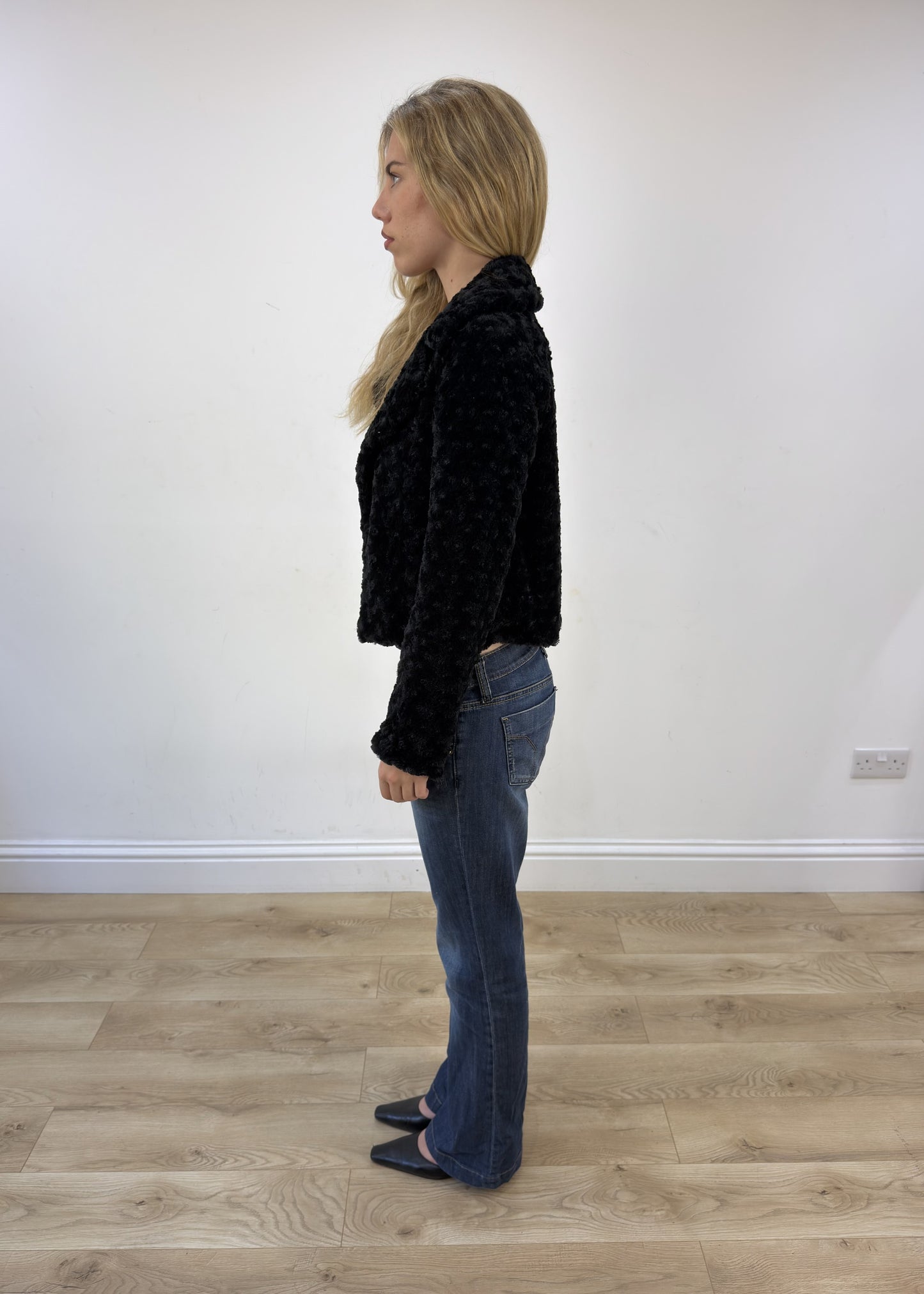 Medium black faux fur jacket view 6