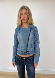 small blue Pimkie denim jacket front close-up
