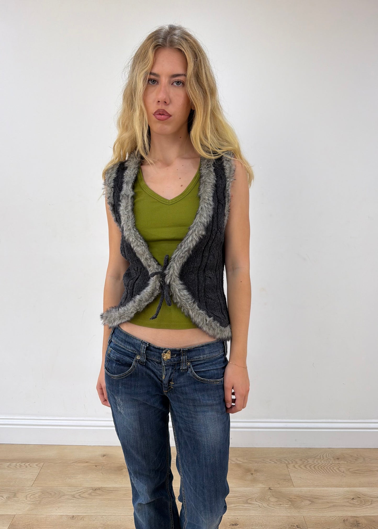 small grey knit faux fur gilet front close-up
