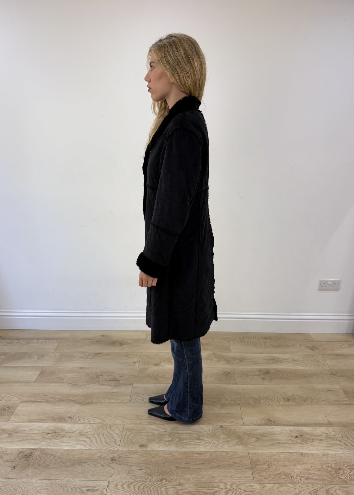 Medium black faux suede long coat image 5