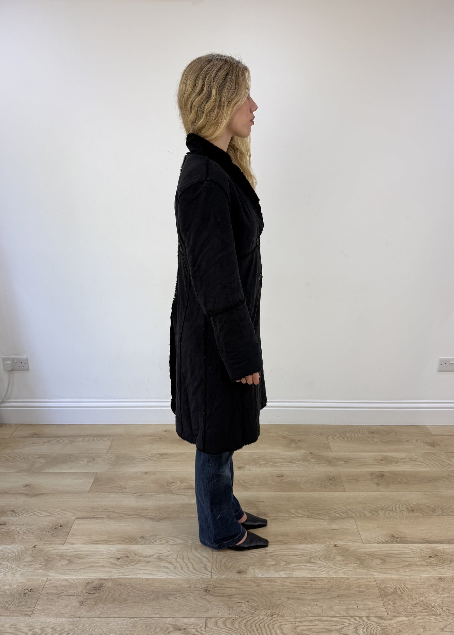 Medium black faux suede long coat image 6