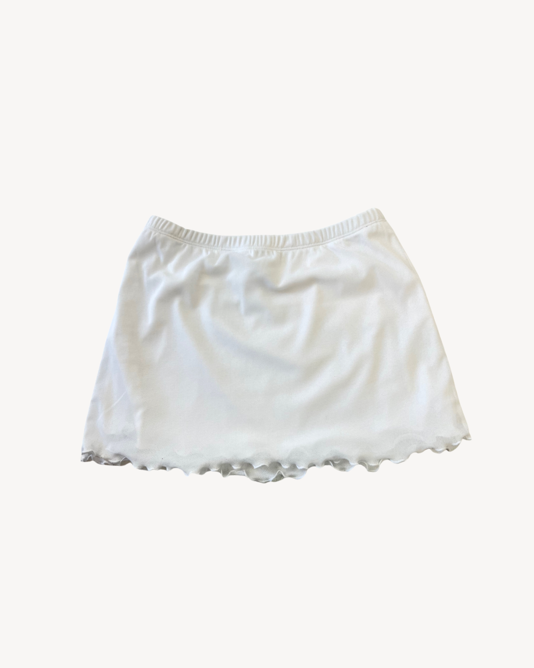 the mila mini skirt in white