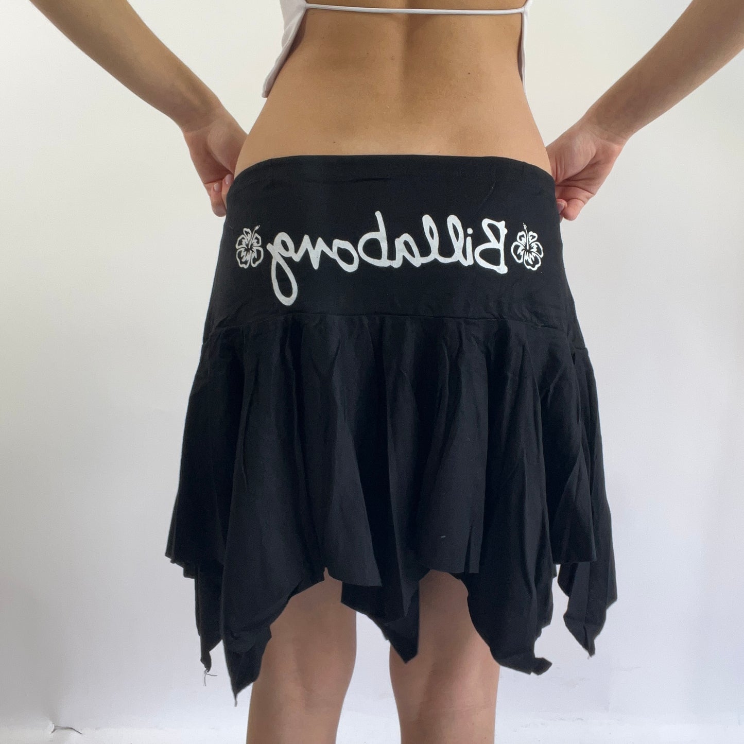black billabong skirt - white