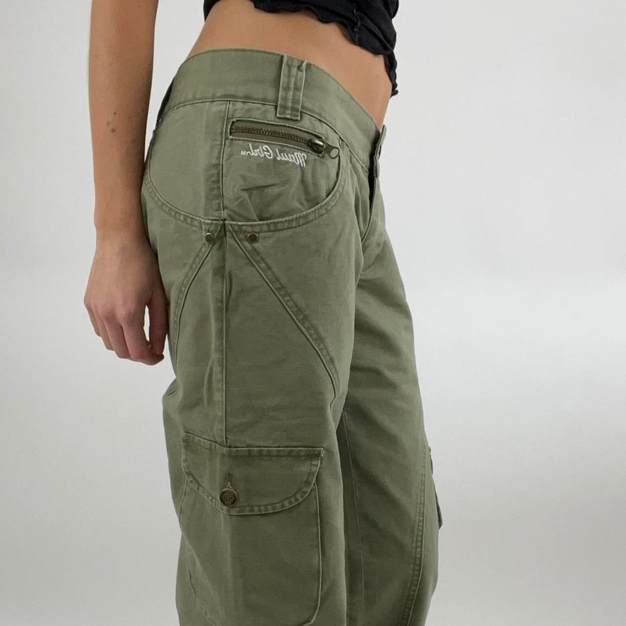 💻‼️ khaki cargo trousers