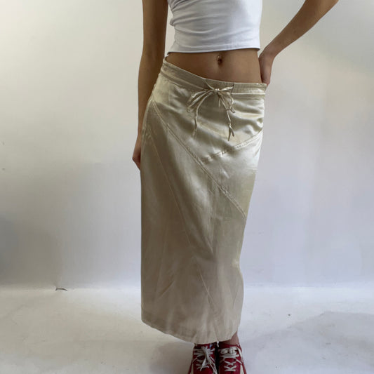 💻‼️ #06 silky cream midi skirt drawstring waist